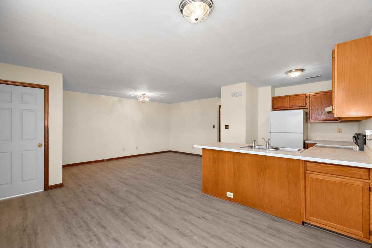 3468 Clover Meadows Dr - Photo 2 of 8