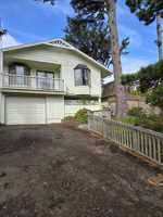 featured image of 4503 Sw Beach Ave