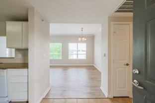 Bella Capri Apartments - Photo 1 of 1