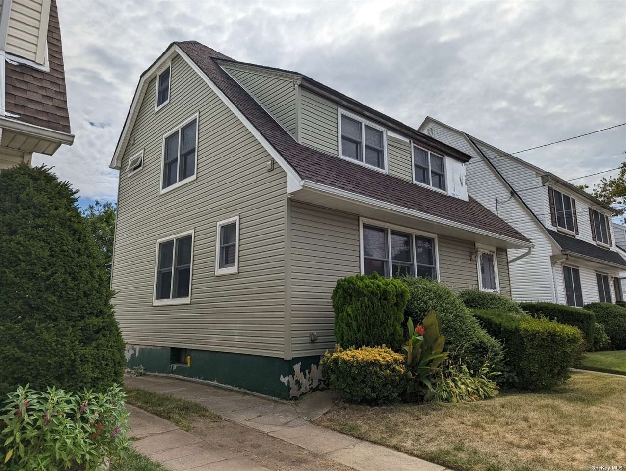 Houses for Rent In East Williston, NY 25 Home Rentals Available Zumper