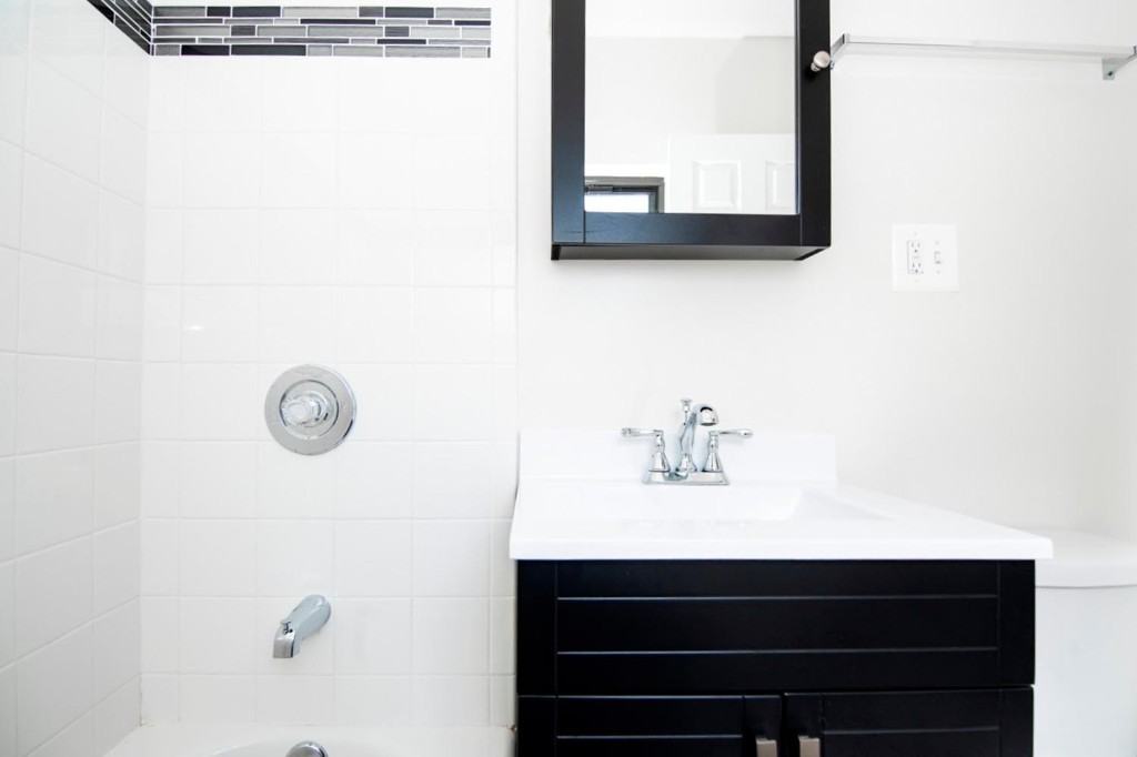 837 W Cornelia Ave #837-5-1N - Photo 2 of 11