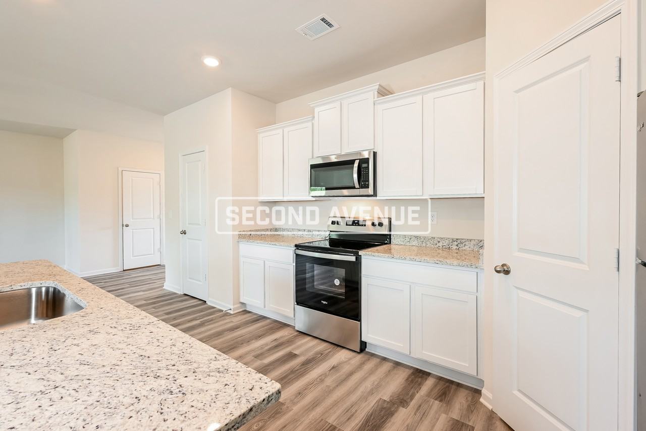 267 Limestone Cir - Photo 2 of 30