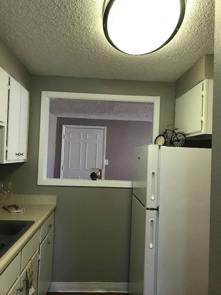 Lisa Rae Apartments - Photo 5 of 19