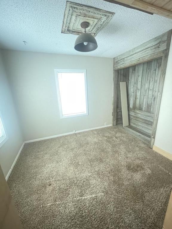 2108 Clark St - Photo 3 of 7