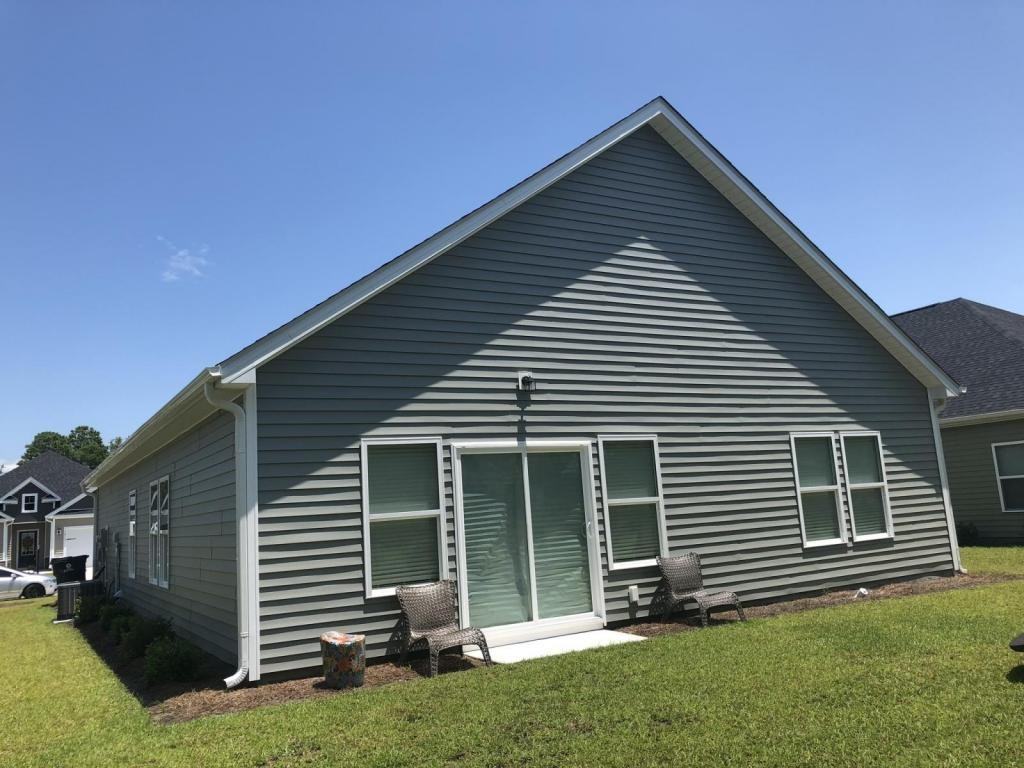 1616 Palmetto Palm Dr - Photo 3 of 9