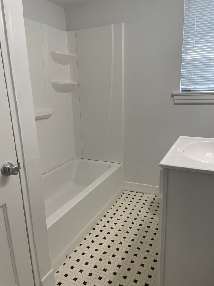 Gardens At Grandin - II - Photo 4 of 31