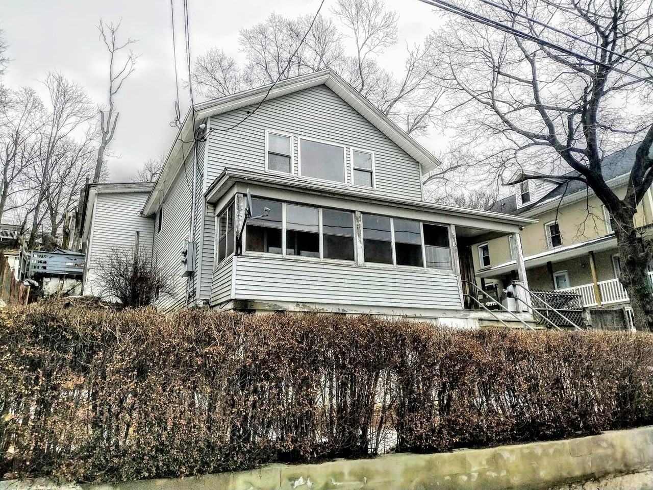 South Main Street 1643 - Photo 2 of 18