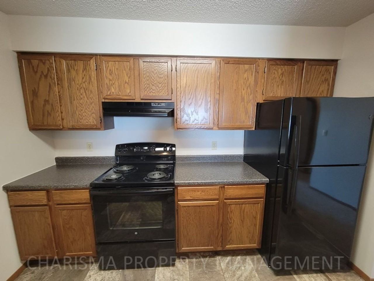 1016 Southland Lane - Photo 6 of 32