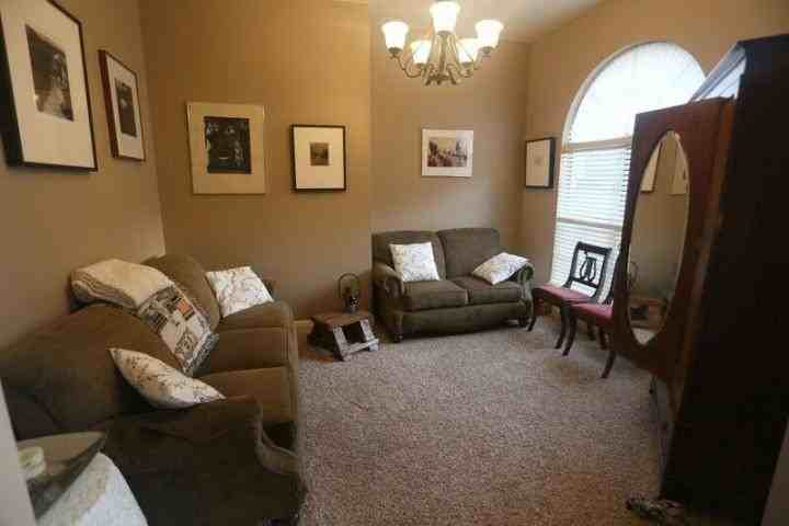 554 Hickory Ridge Rd - Photo 3 of 10