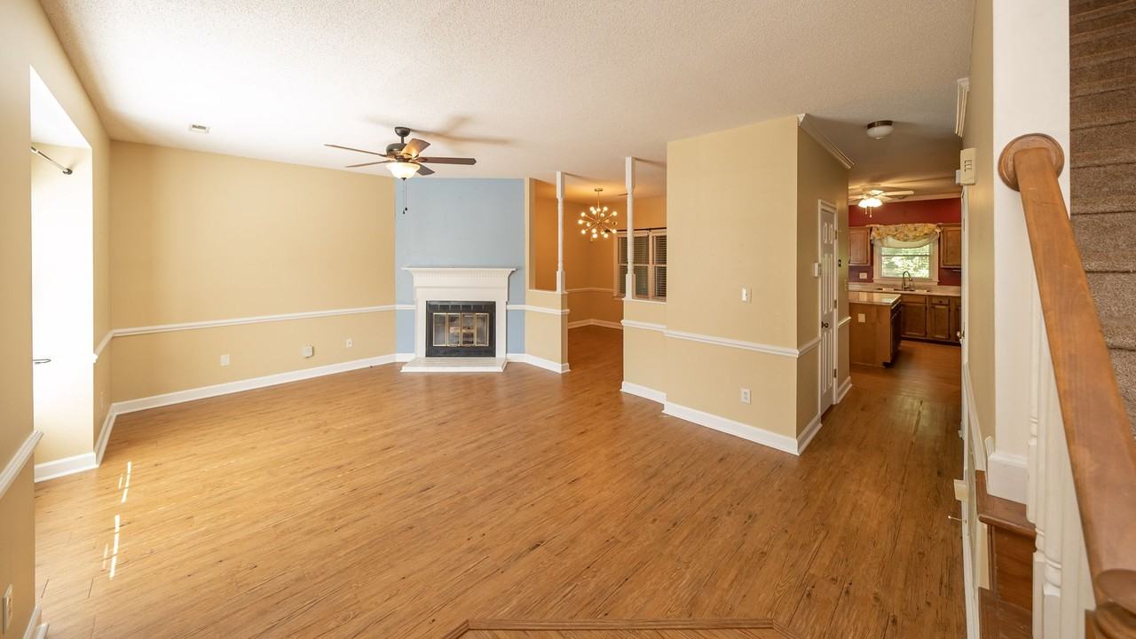 4214 Settlement Dr - Photo 2 of 19