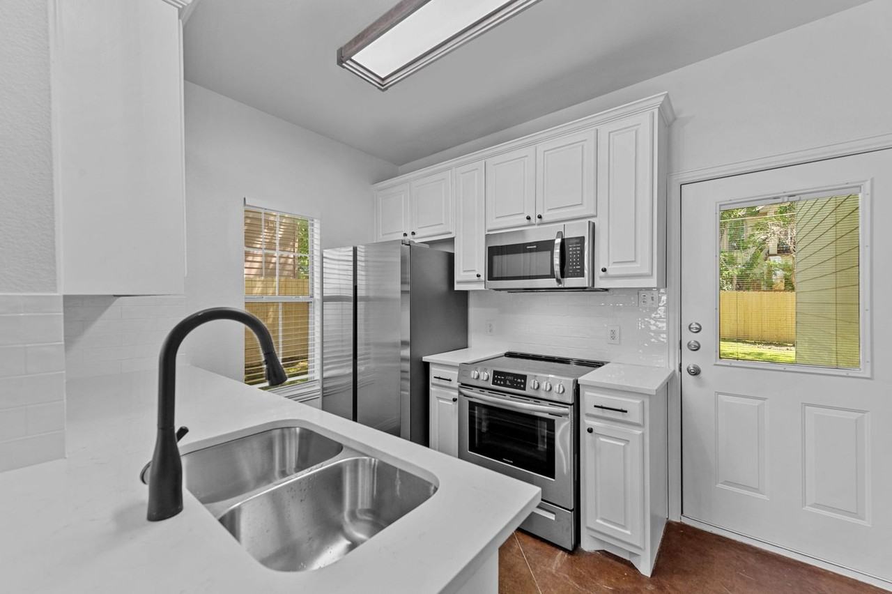 2809 Wayside Ave - Photo 4 of 26