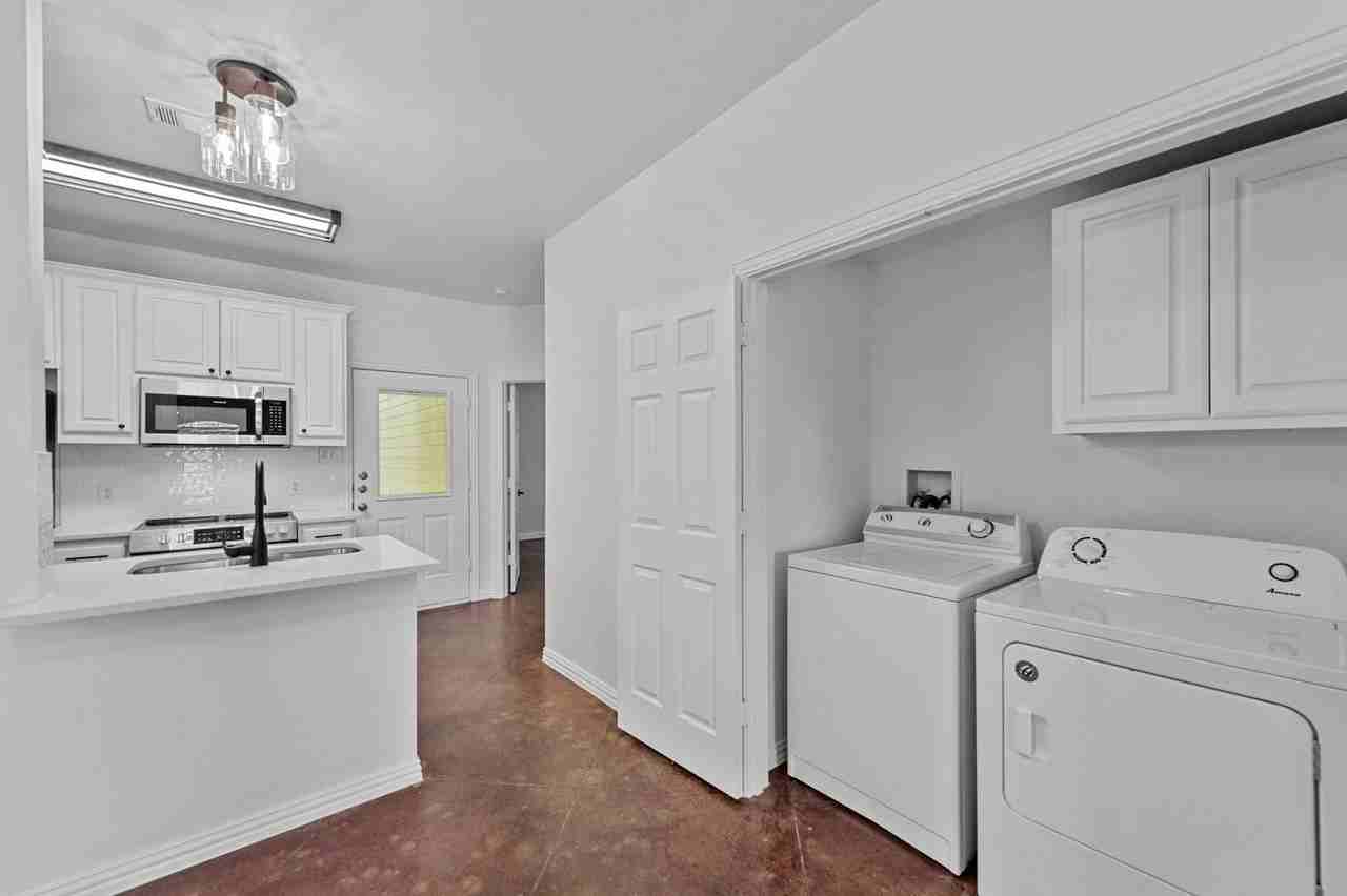 2809 Wayside Ave - Photo 5 of 26
