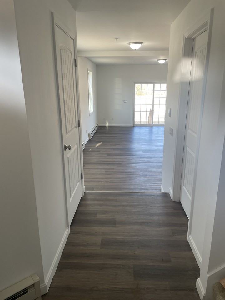 43 Matildas Way #B - Photo 2 of 17
