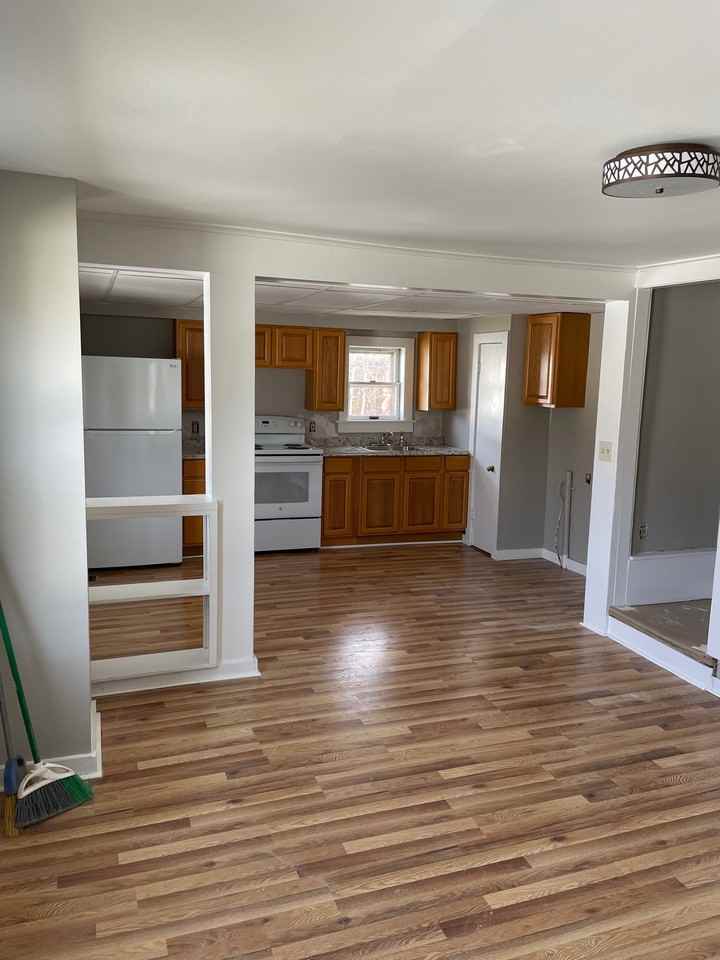 187 Wells St #187 - Photo 2 of 9