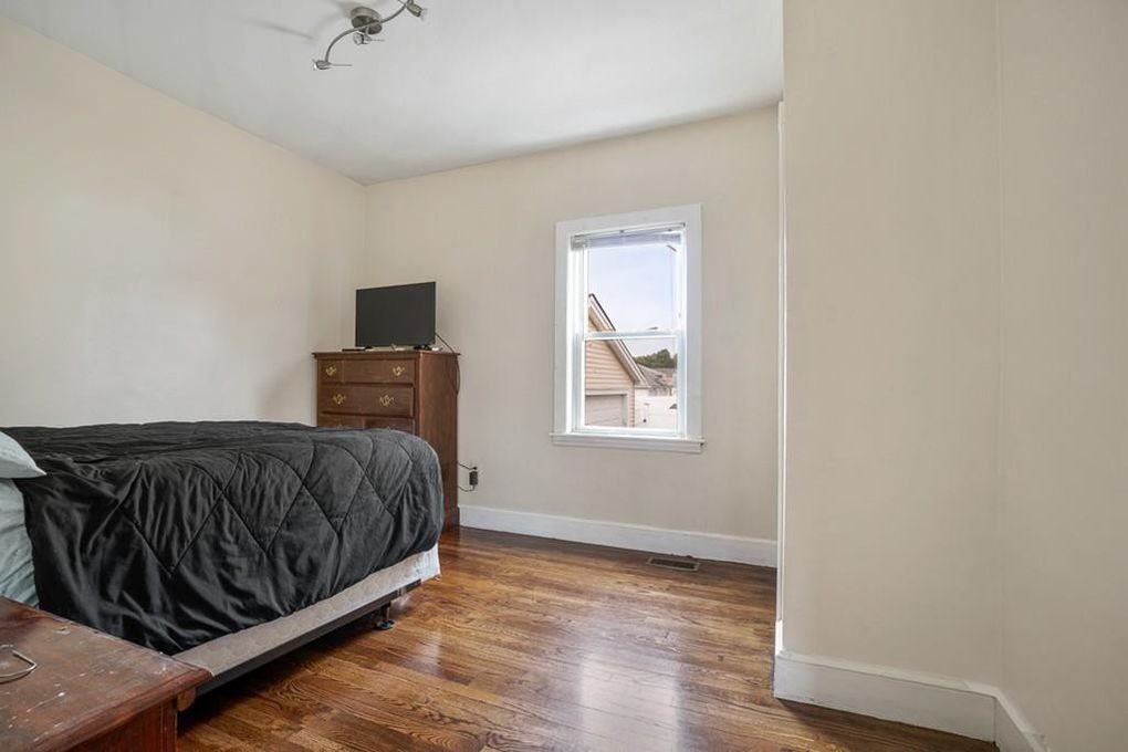 73 Northend St #1 - Photo 2 of 11