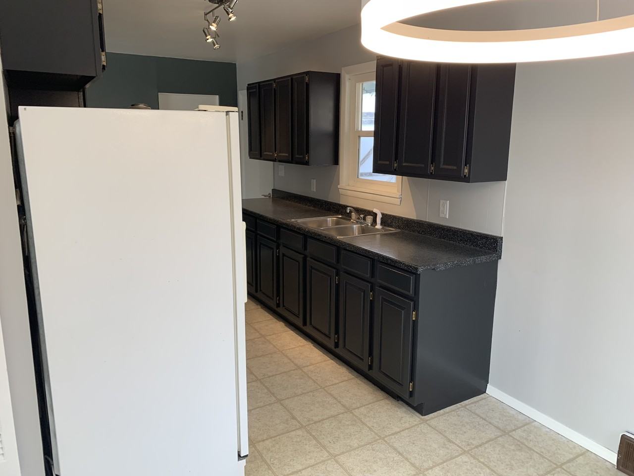 229 S 7th St #1 - Photo 2 of 22