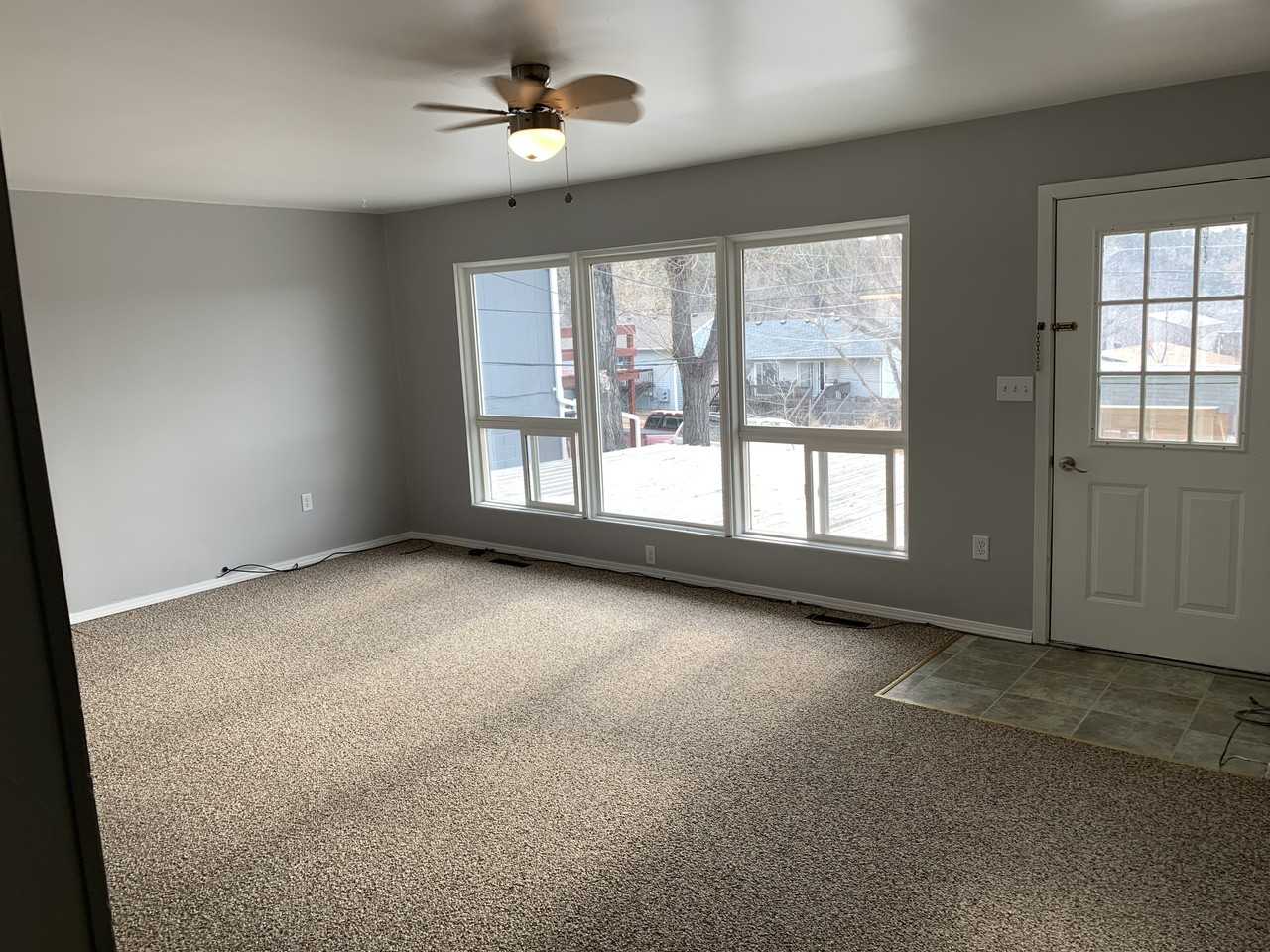 229 S 7th St #1 - Photo 6 of 22