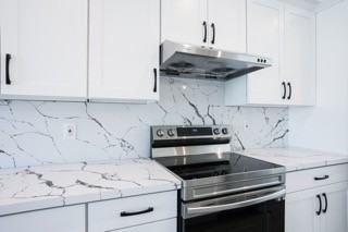 2843 S Myrtle St #2843 - Photo 4 of 33