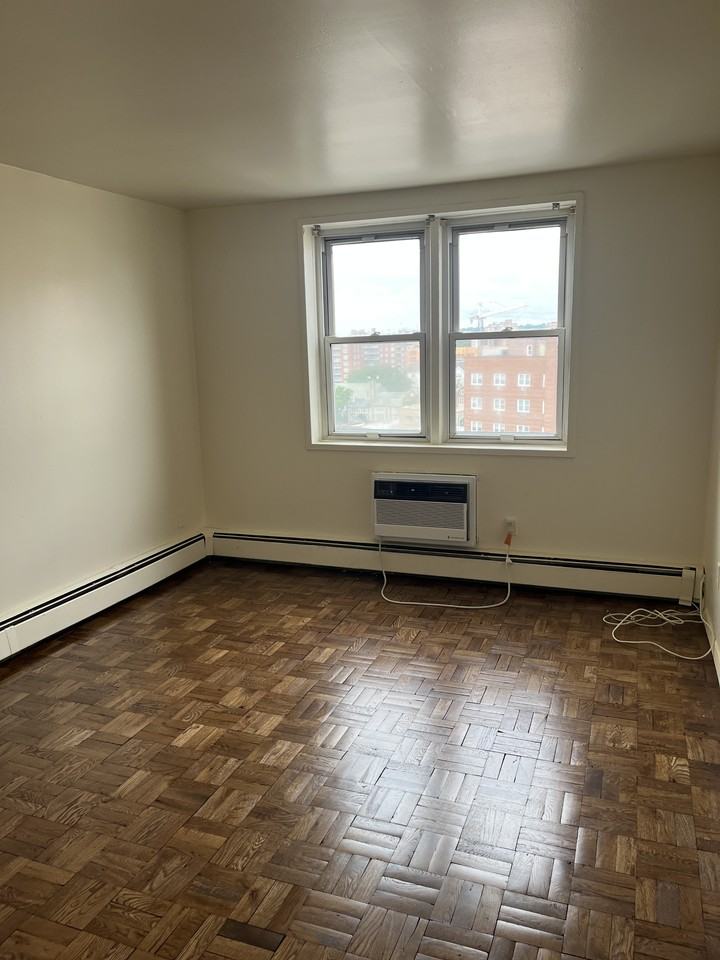 99 Prospect Street #2G - Photo 3 of 3