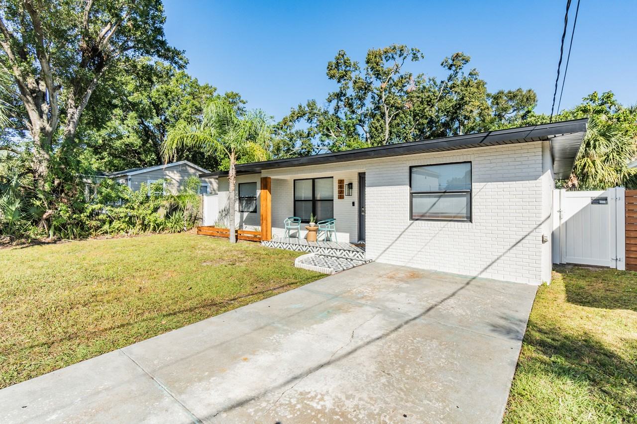 2421 W Carmen St #NA - Photo 4 of 38