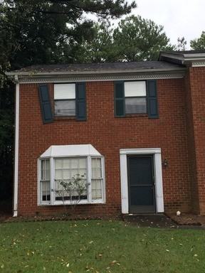 1867 Norcross Chase Cir - Photo 2 of 8