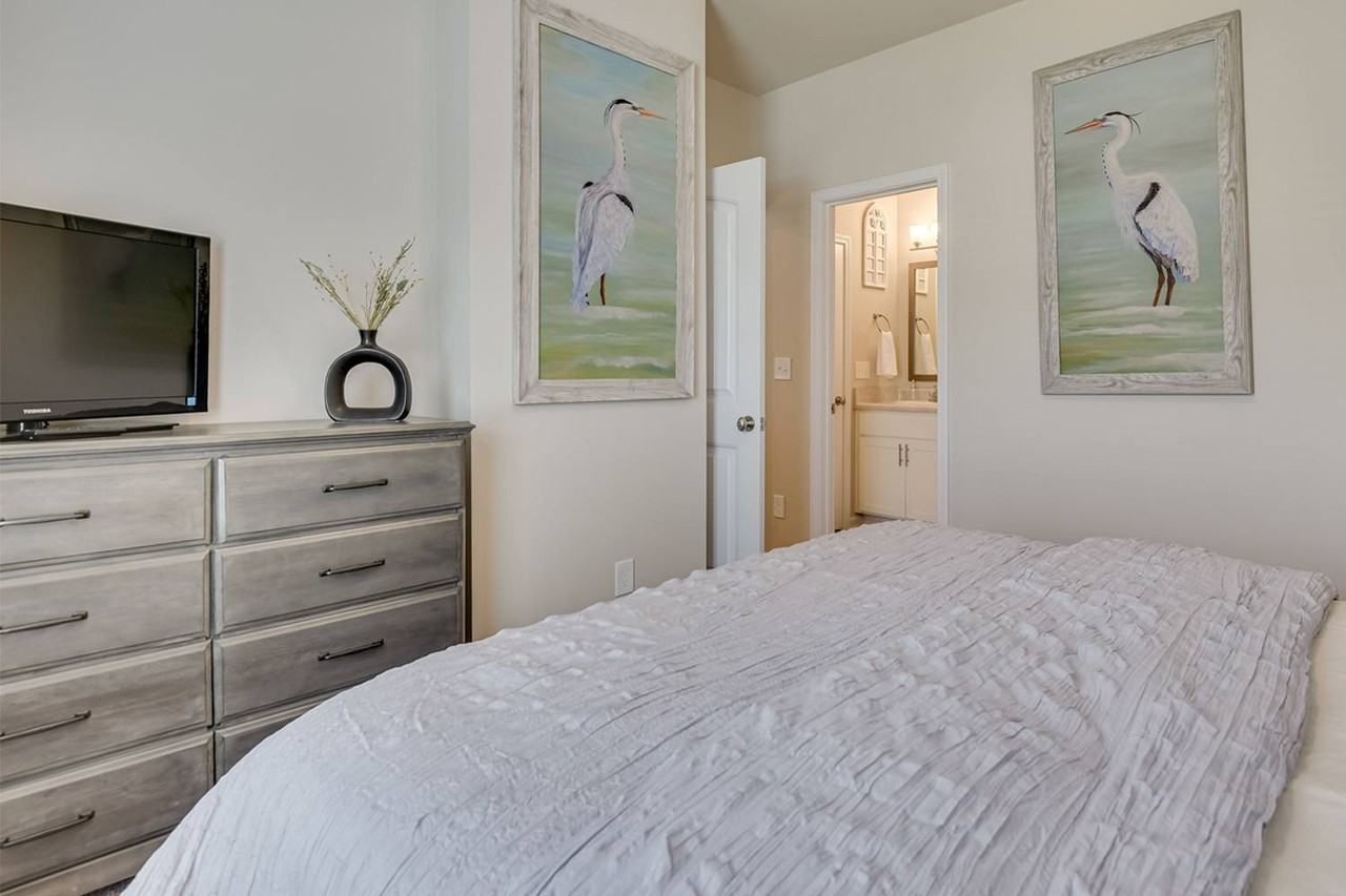 The Vista Apartments & Townhomes - Photo 5 of 18