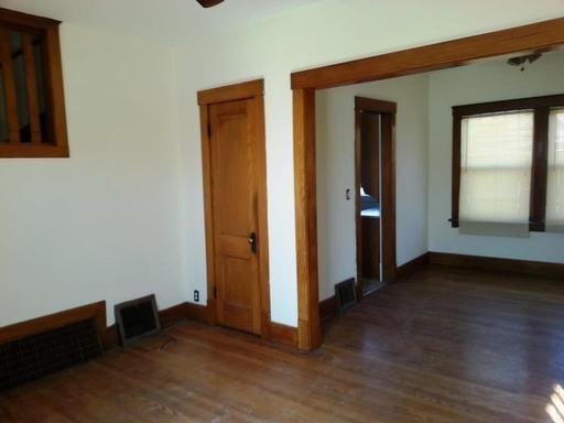 4650 Farnam St - Photo 2 of 11