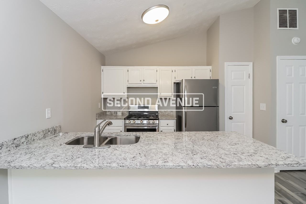 2435 Winding Creek Dr - Photo 2 of 24