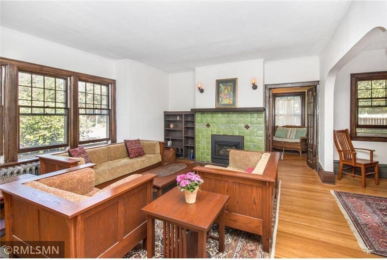 1854 Portland Ave - Photo 3 of 7