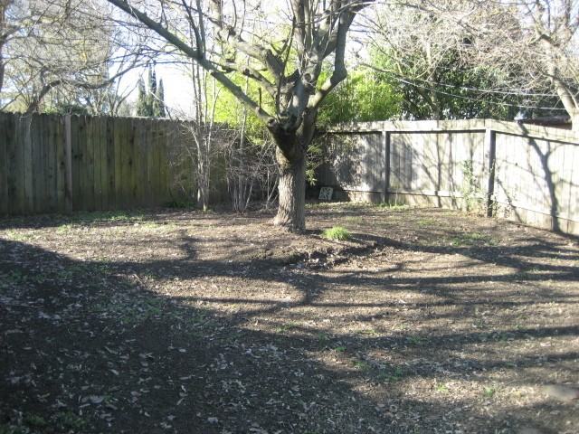 Adeline 623-625 - Photo 2 of 12