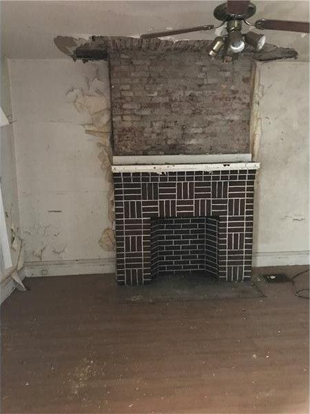 324 Moore Ave - Photo 4 of 50