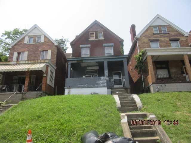 324 Moore Ave - Photo 5 of 50