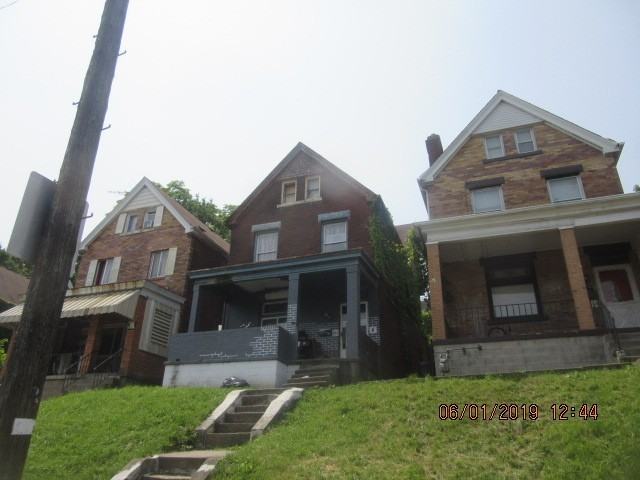 324 Moore Ave - Photo 6 of 50