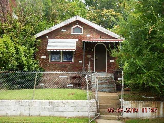 4255 E Ashland Ave - Photo 2 of 11