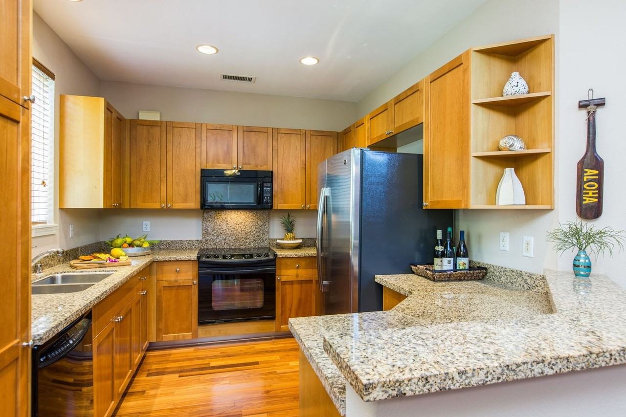 520 Lunalilo Home Rd #318 - Photo 5 of 17