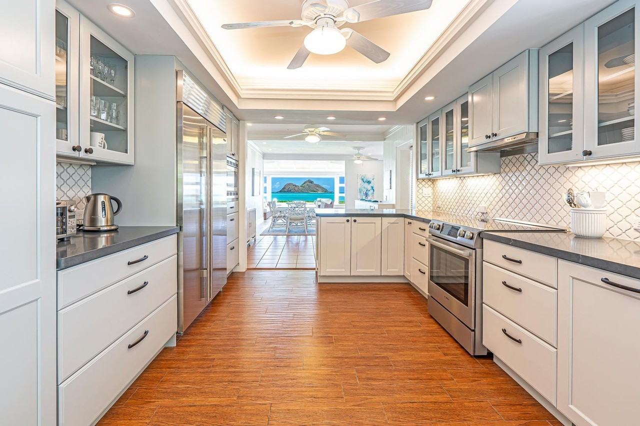 1270 Mokulua Dr - Photo 6 of 28