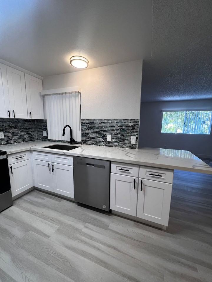 The Ridge Apartments in City Heights - Photo 5 of 50