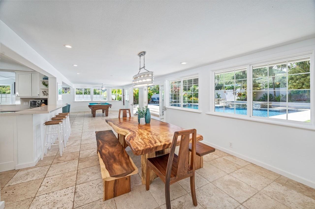 122 Lanipo Dr - Photo 6 of 50