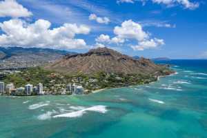 featured image of 3059 Kalakaua Ave