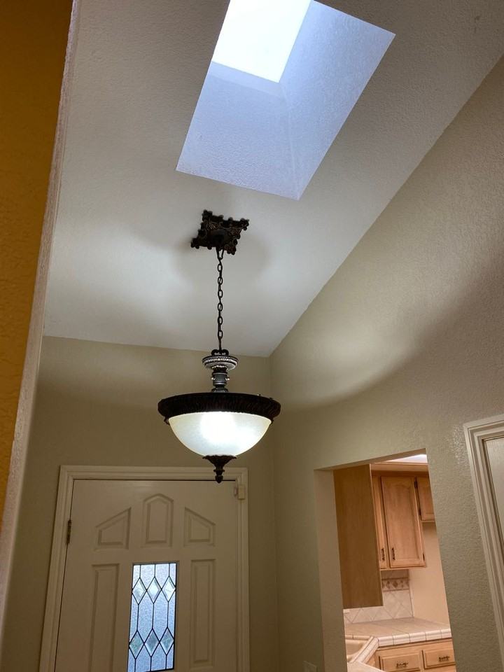 670 Coral St - Photo 2 of 19