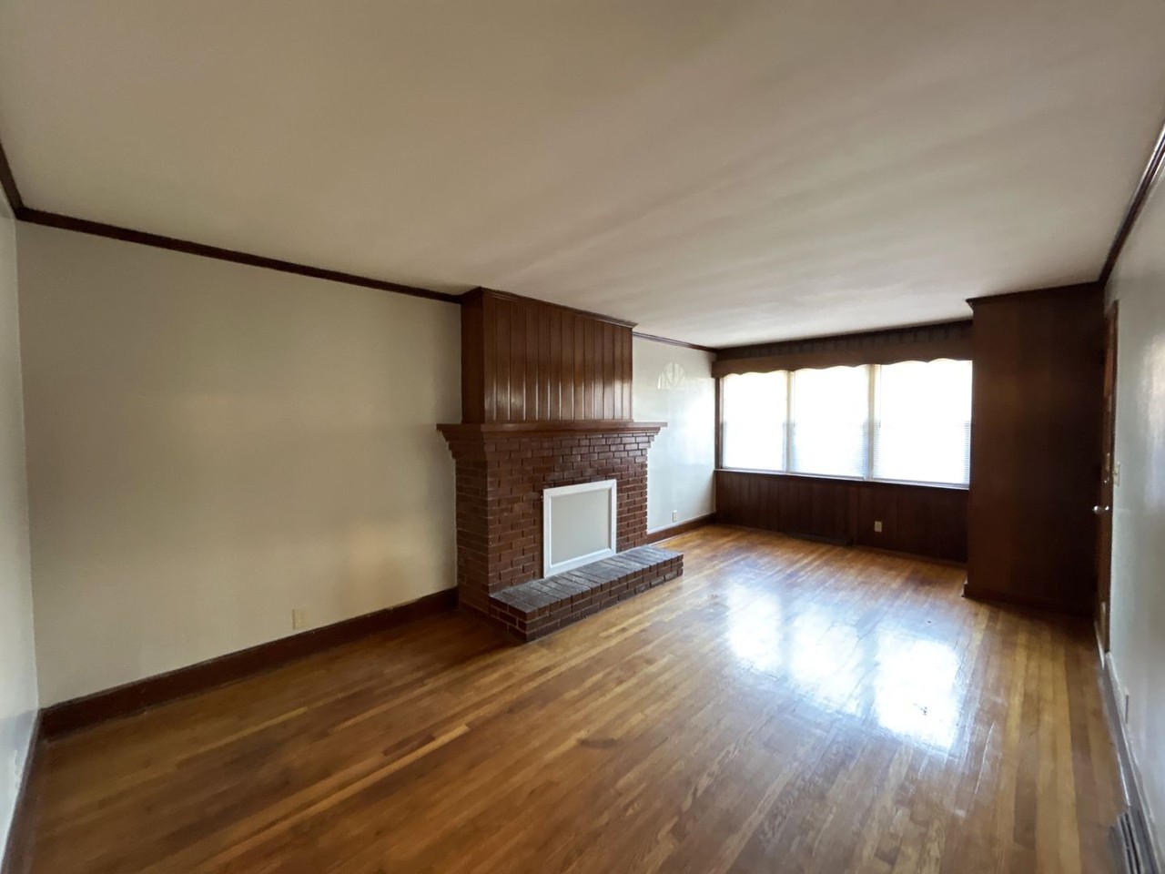 2002 Weststone Dr - Photo 3 of 15