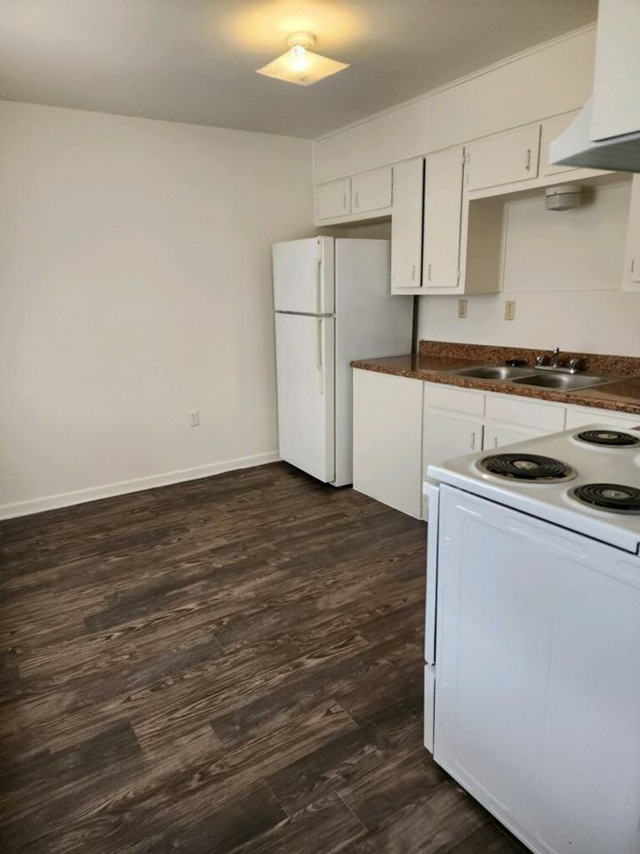 309 Sunset Ln #G - Photo 5 of 7