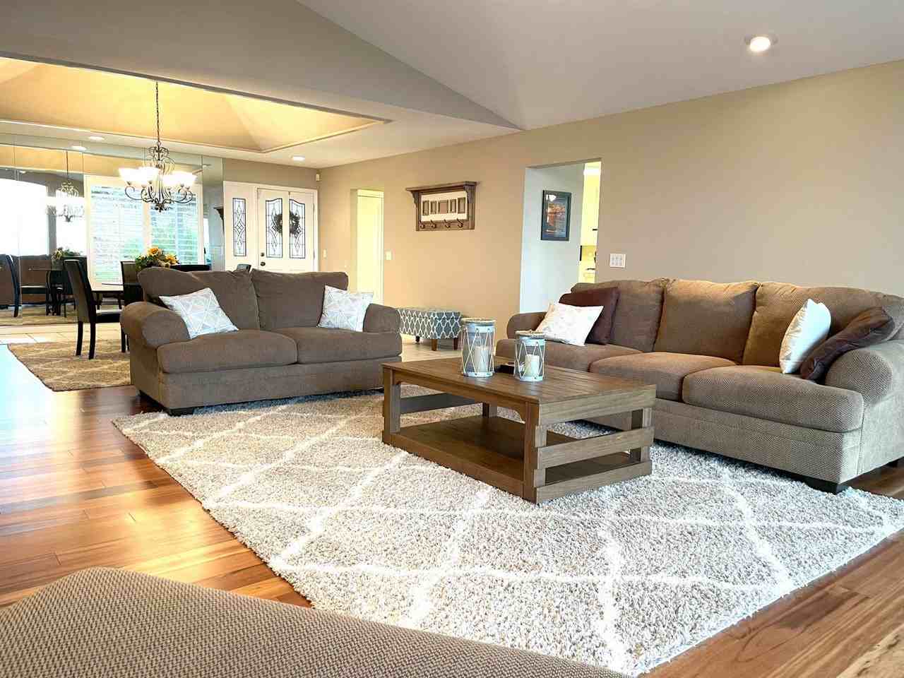 18666 Hummingbird Dr - Photo 3 of 21