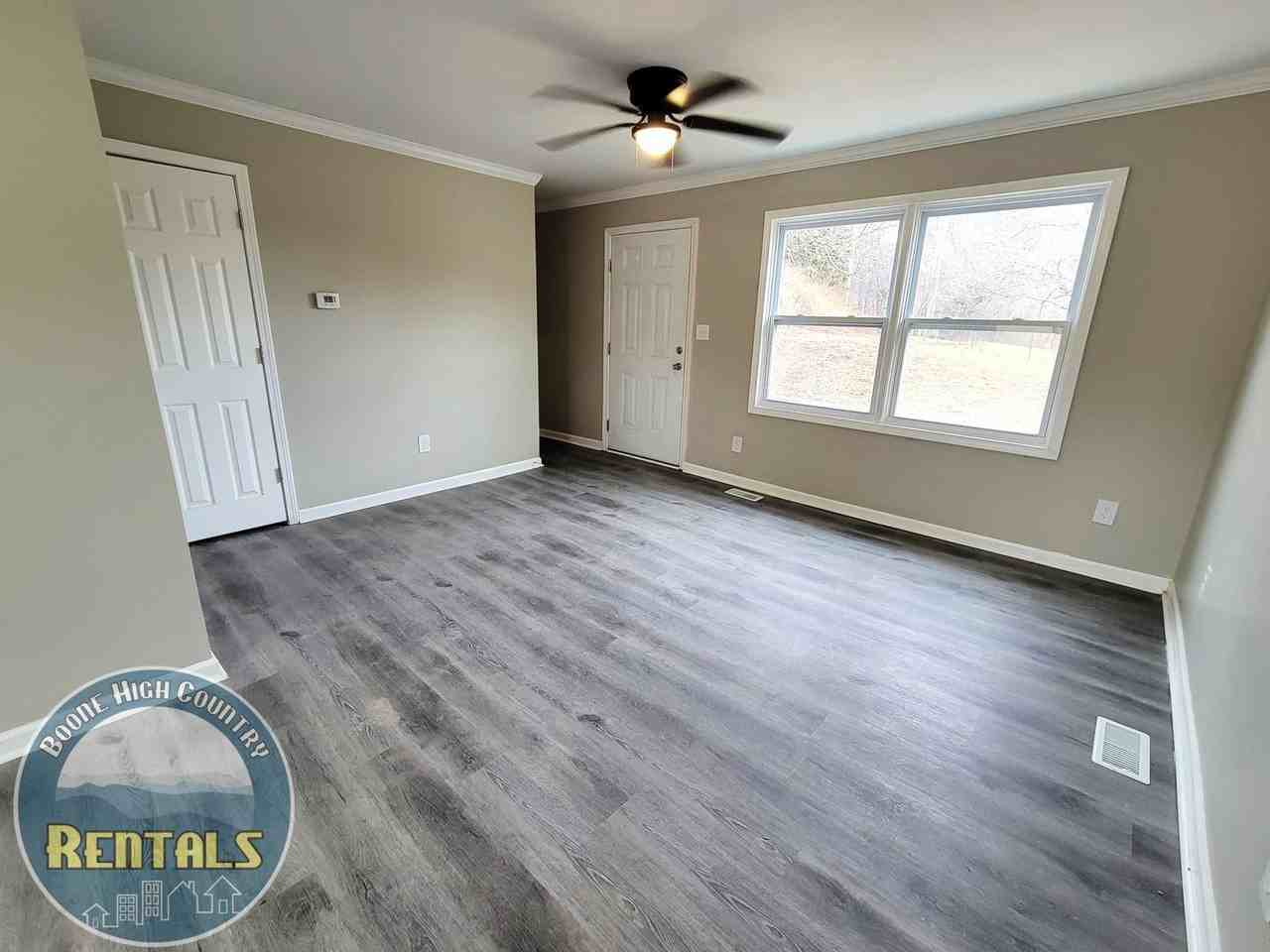 2129 Browns Chapel Rd - Photo 4 of 33