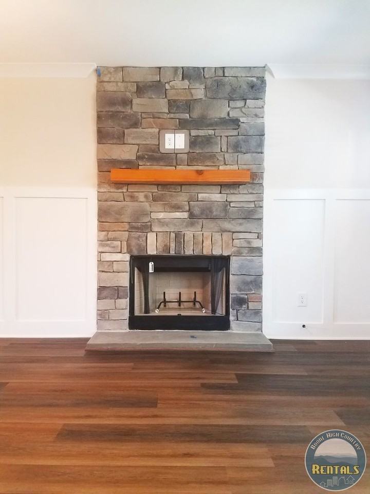 3/2.5 Modern Home off 421 in Boone, R - Photo 7 of 50