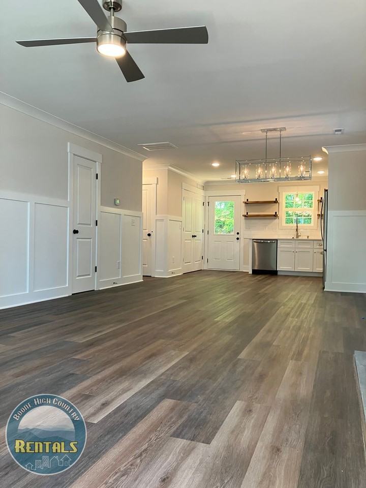 3/2.5 Modern Home off 421 in Boone, R - Photo 7 of 50