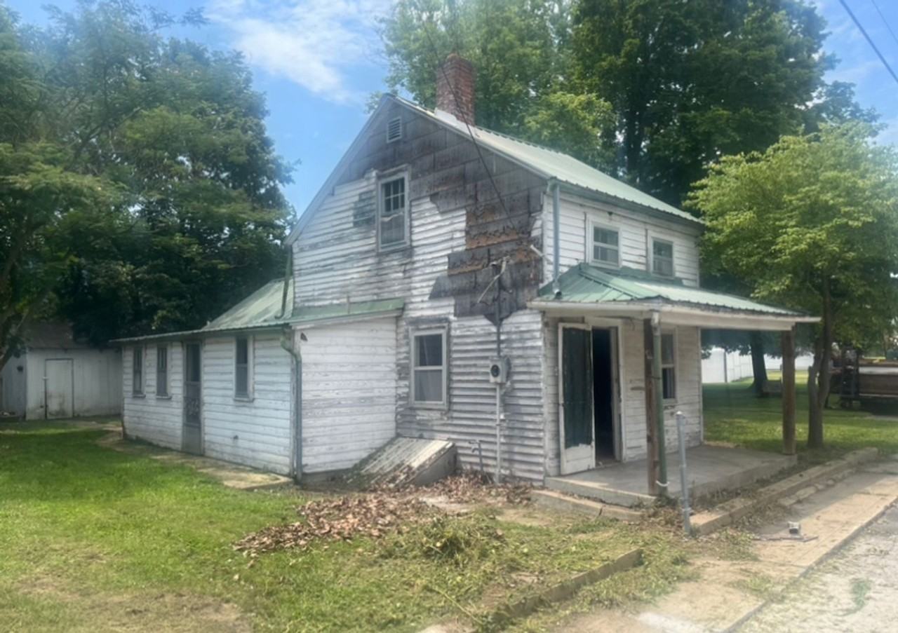 804 Market St - Photo 4 of 30