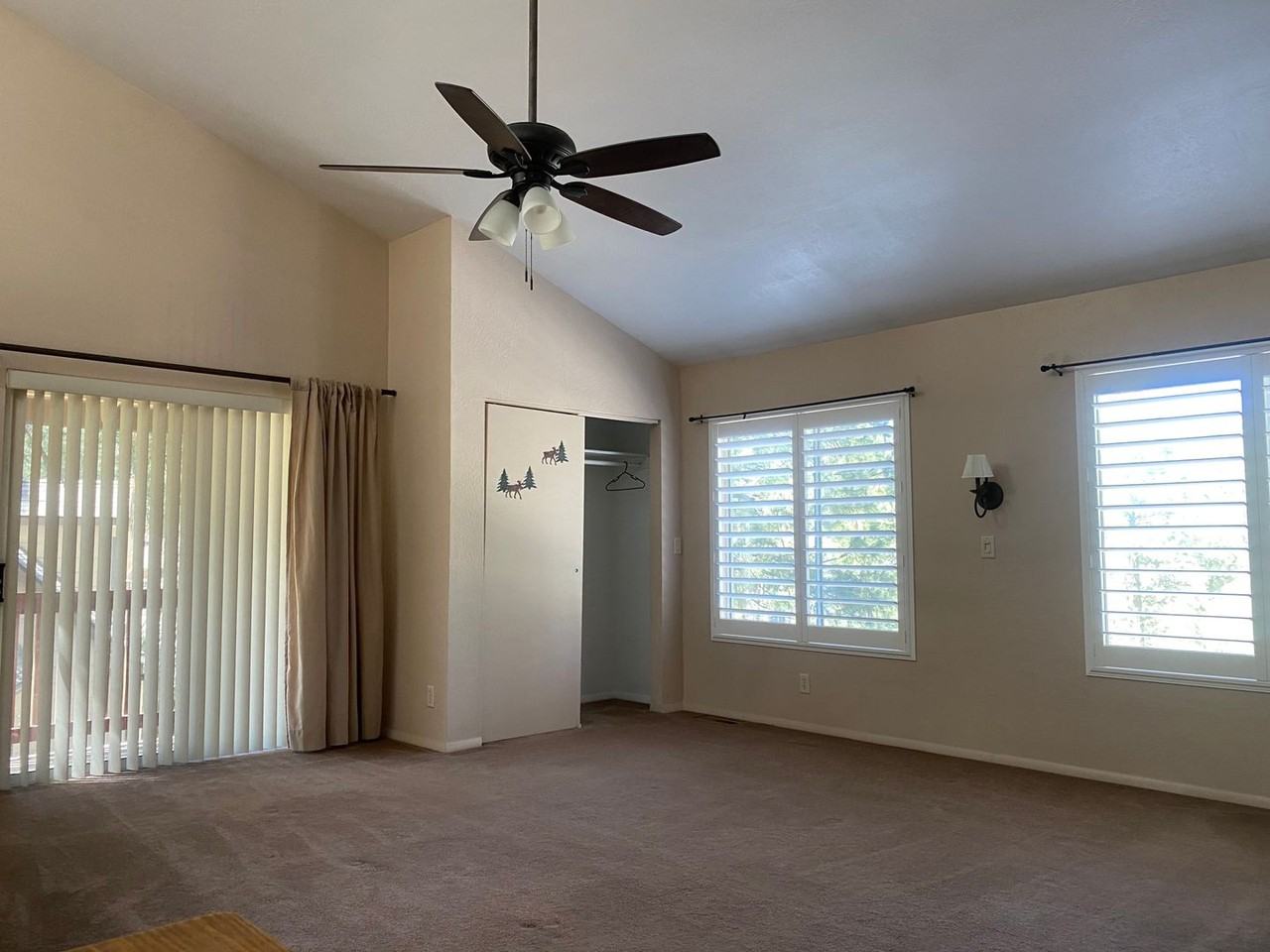 1480 W University Heights Dr N - Photo 2 of 8