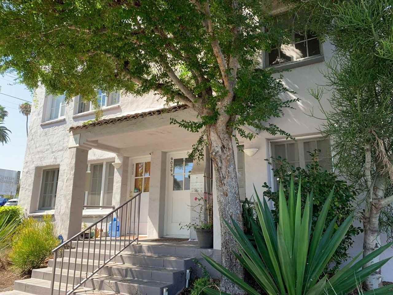 9037 Rangely Ave Apartments in West Hollywood, West Hollywood, CA 90048