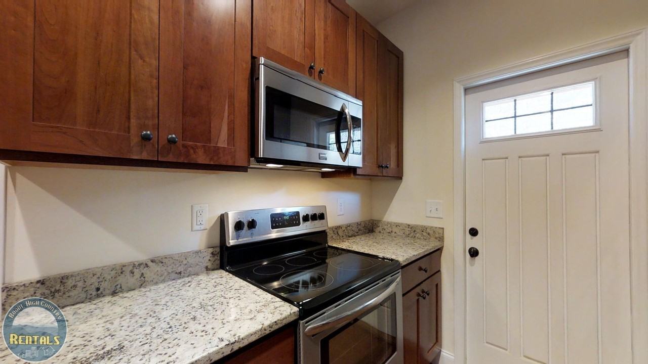 Forrest Edge - Photo 5 of 20